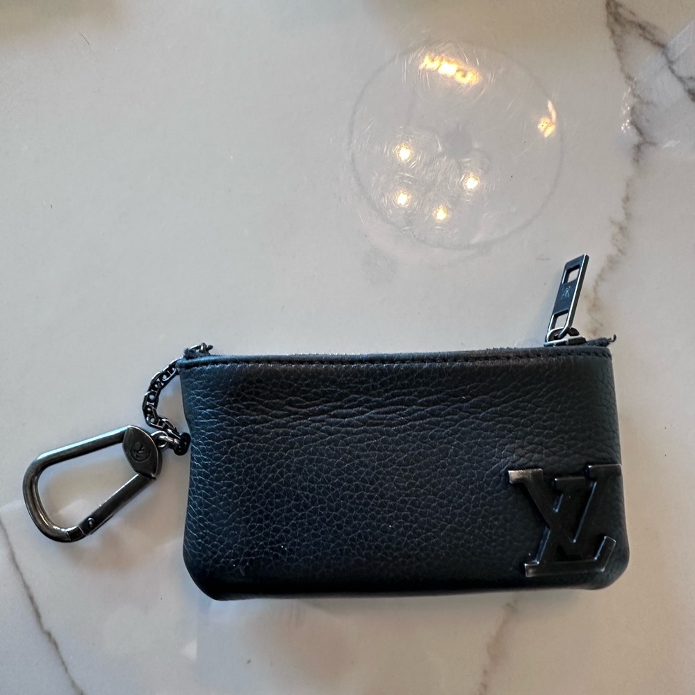 Louis Vuitton Black Leather Key Holder